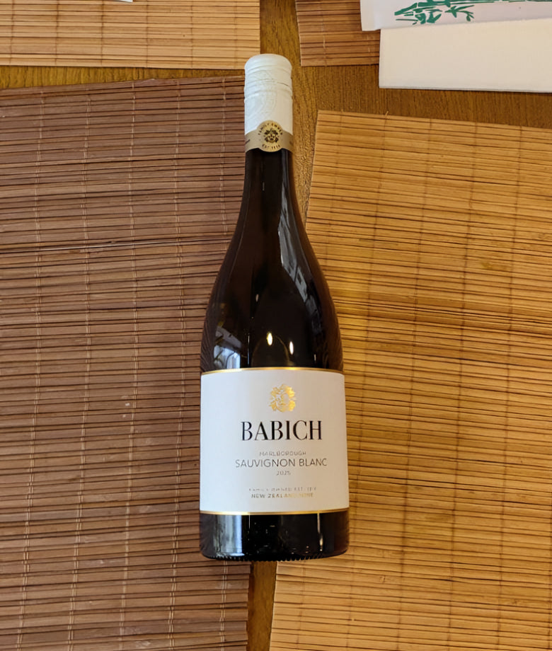 Babich Бяло вино Совиньон Блан Marlborough 13.0% 750 мл (Copy)