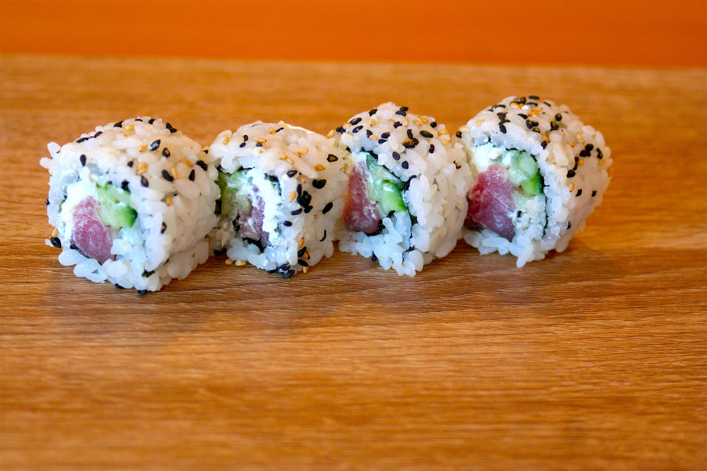 Урамаки филаделфия тон 4бр